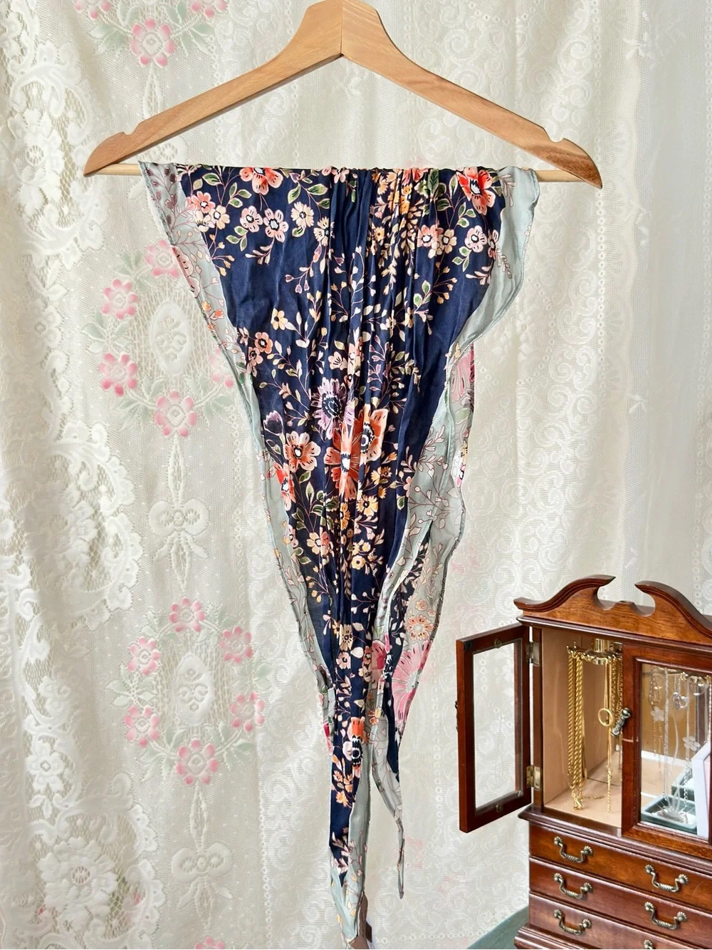 Anthropologie Kachel floral scarf
